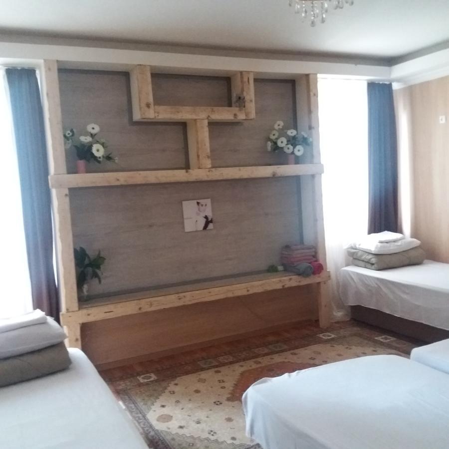 Hostel Anna 博尔若米 外观 照片